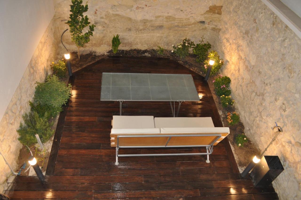 Casa Di Mario Appartamento In Centro Storico Con Due Camere Da Letto E Terrazze Каляри Екстериор снимка