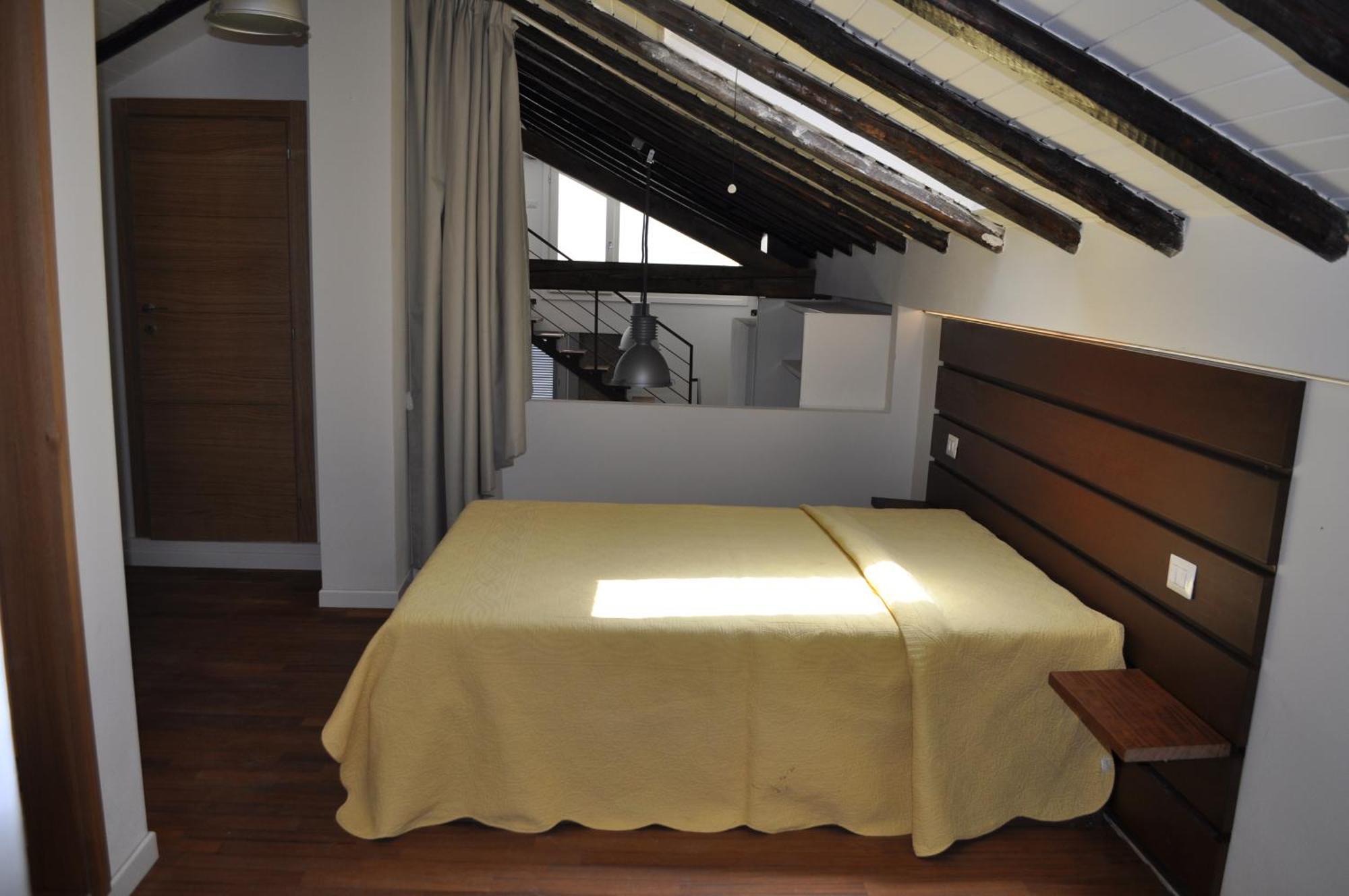 Casa Di Mario Appartamento In Centro Storico Con Due Camere Da Letto E Terrazze Каляри Екстериор снимка