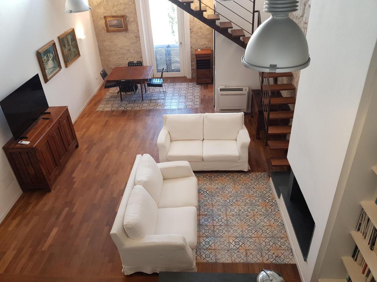 Casa Di Mario Appartamento In Centro Storico Con Due Camere Da Letto E Terrazze Каляри Екстериор снимка