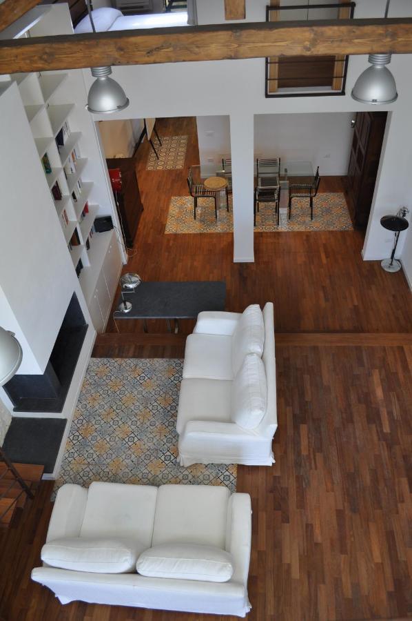 Casa Di Mario Appartamento In Centro Storico Con Due Camere Da Letto E Terrazze Каляри Екстериор снимка