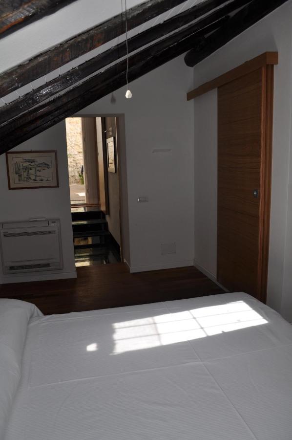 Casa Di Mario Appartamento In Centro Storico Con Due Camere Da Letto E Terrazze Каляри Екстериор снимка