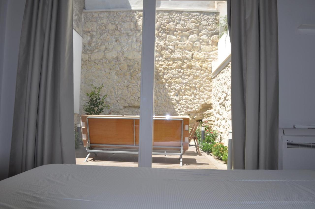 Casa Di Mario Appartamento In Centro Storico Con Due Camere Da Letto E Terrazze Каляри Екстериор снимка